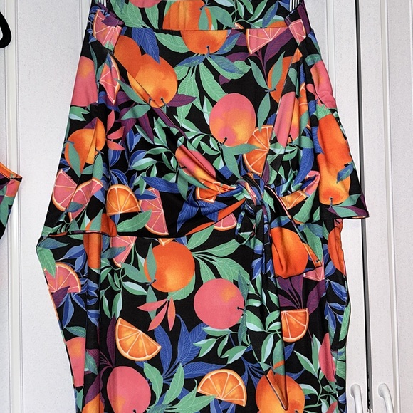NWT NINA PARKER TROPICAL FRUIT SKIRT & CROP TOP SET 2X - Picture 7 of 10